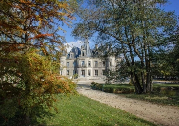 Le parc du château de Thillombois est fermé au public.